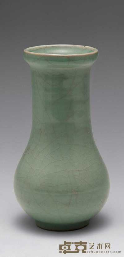南宋 龙泉窑胆瓶 高15.9cm；直径6.5cm